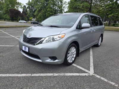 2011 Toyota Sienna LE AWD